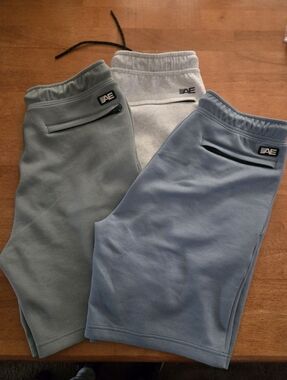 3 American Eagle Outfitters Jogger Shorts. Mens  Small